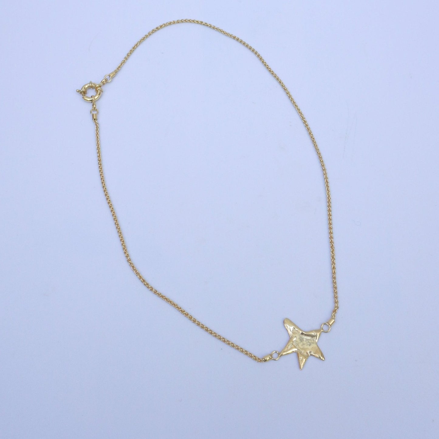 Cenere stellare gold-plated neckalace with a star, handmade