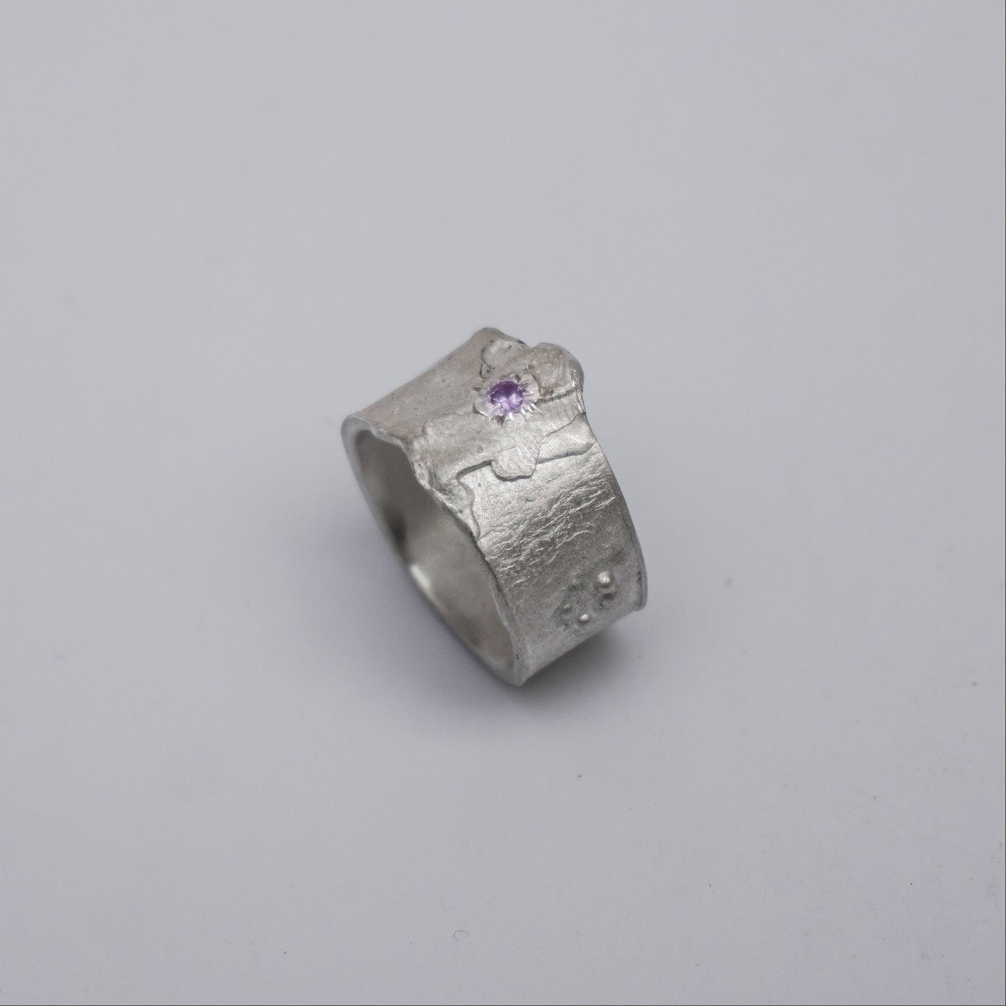 Silver Wide Band Ring with Violet Stone – Unique Piece