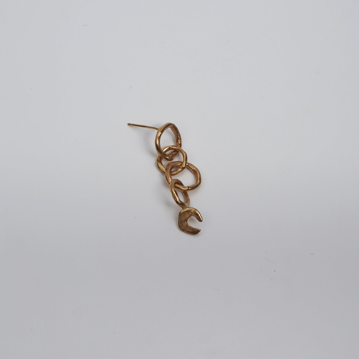 Riflessi lunari - Chain Drop with Moon Pendant Single Earring