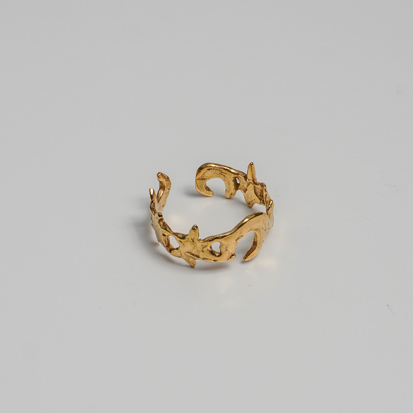 Vespera Ring
