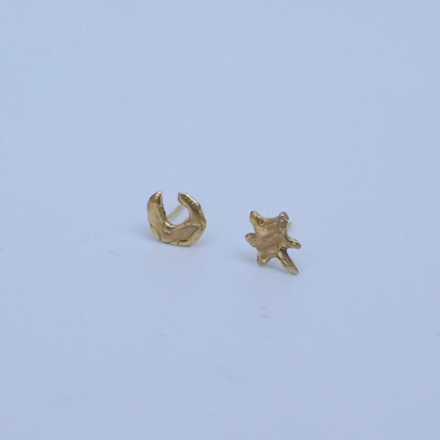 Echi iridescenti small stud - single earrings, gold-plated star and moon, handmade