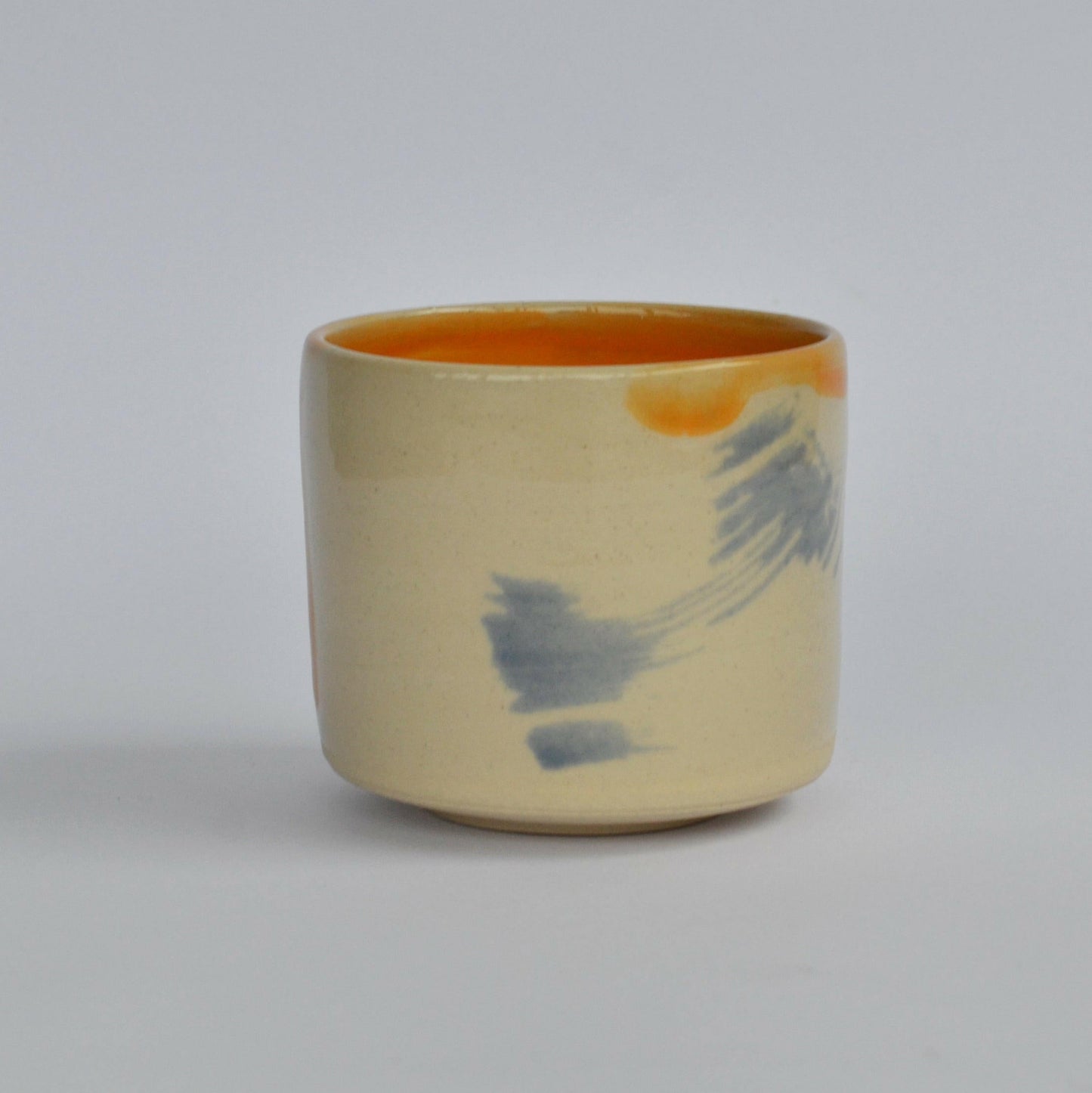 FLAT WHITE wheel-thrown ceramic cup 5/10. Handmade japanese design with extravagant touch