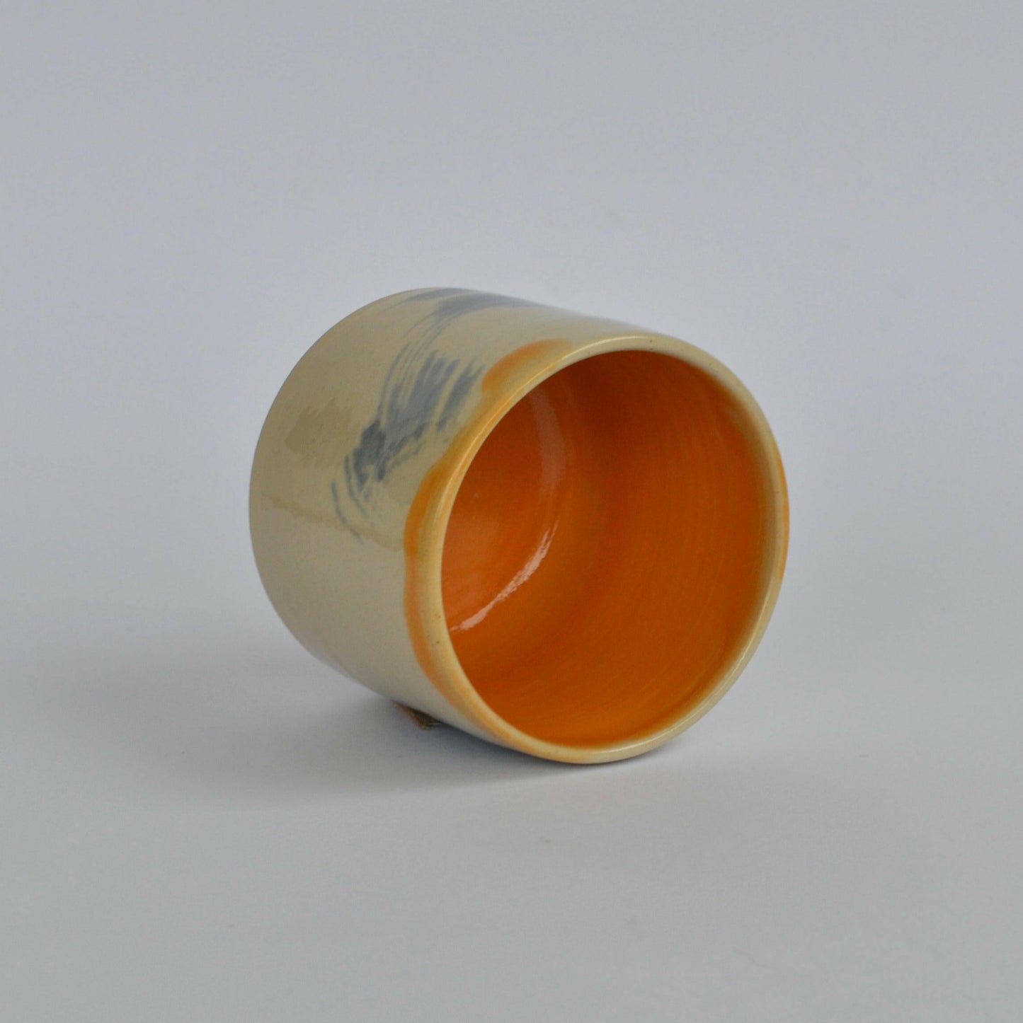 FLAT WHITE wheel-thrown ceramic cup 5/10. Handmade japanese design with extravagant touch