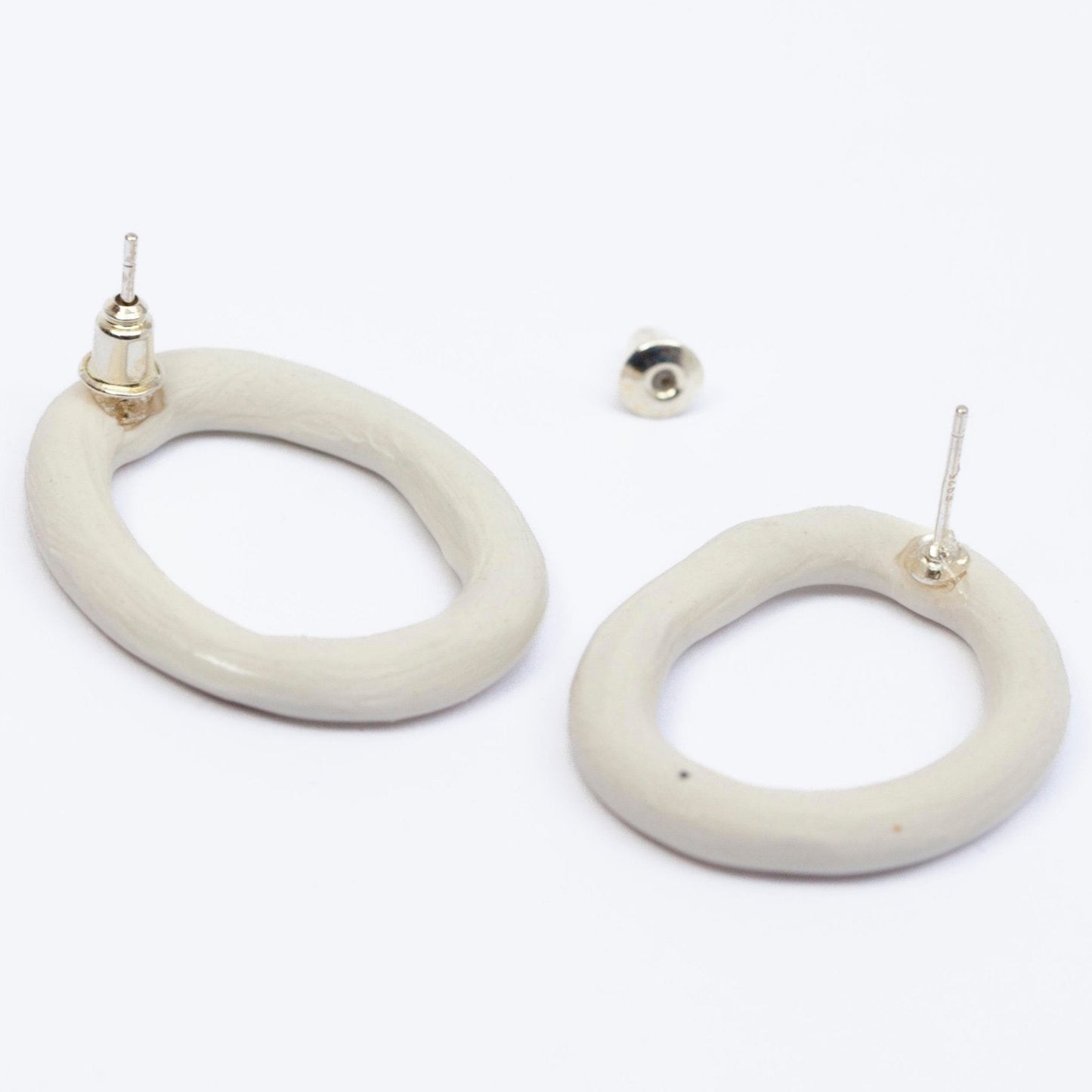 nature's embrace earring porcelain shite hoop stud