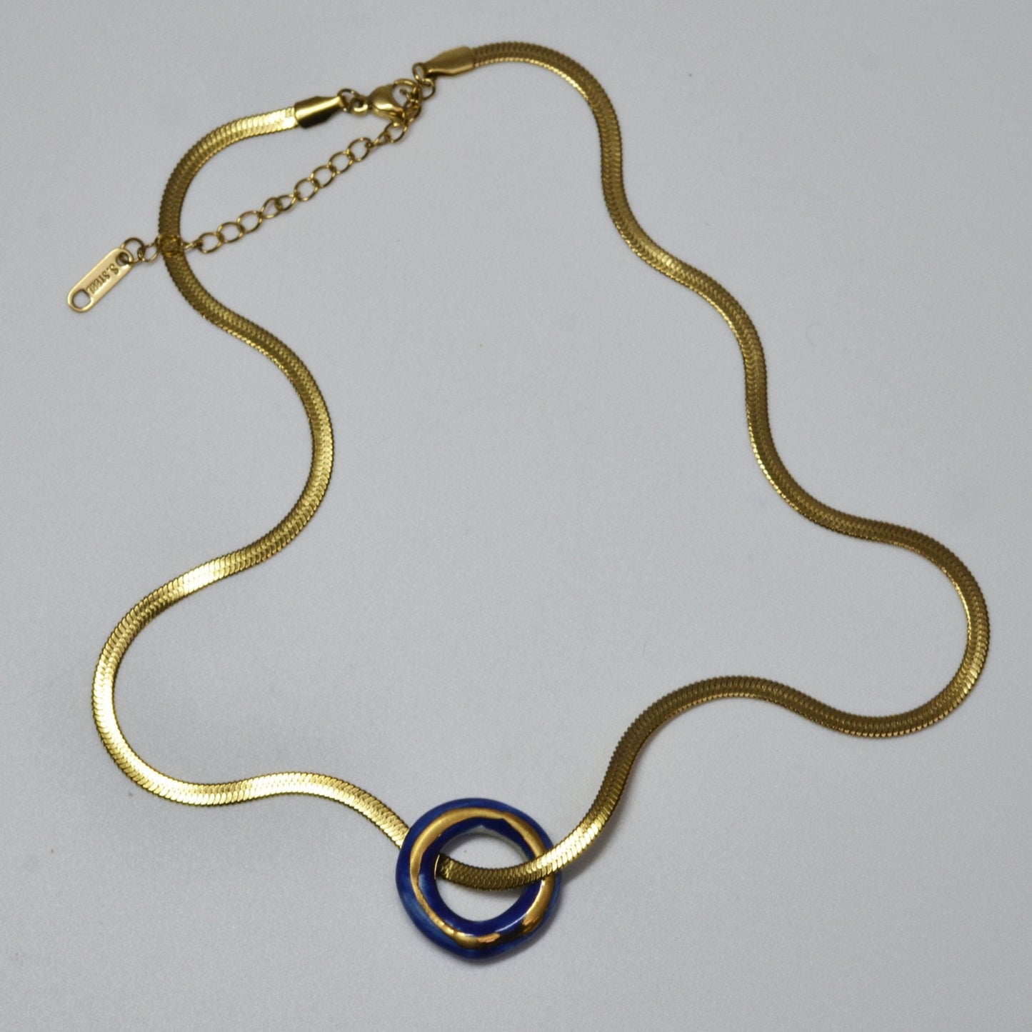 IBWIA necklace hoop circle gold blue luster porcelain