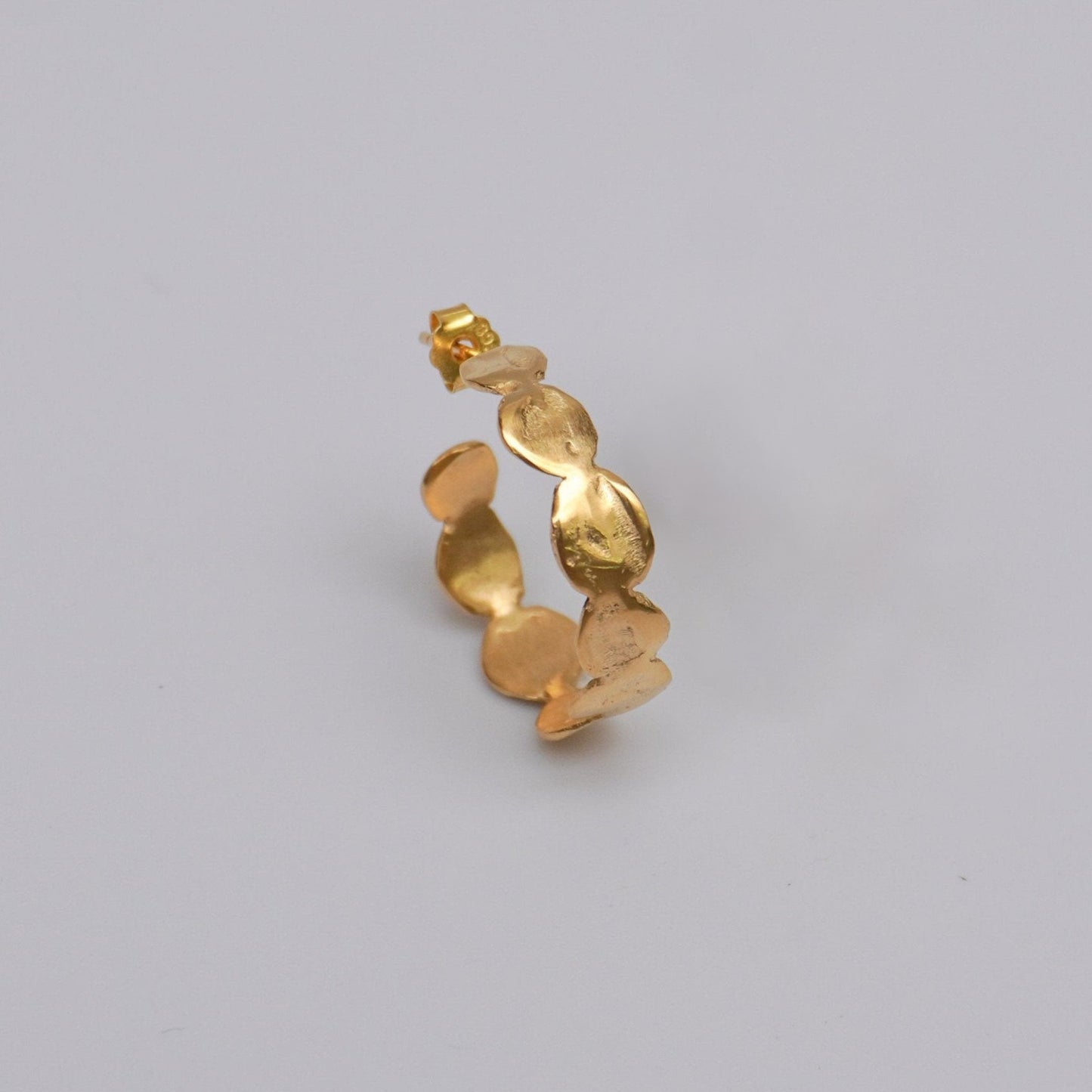 Simplicity hoop earrings