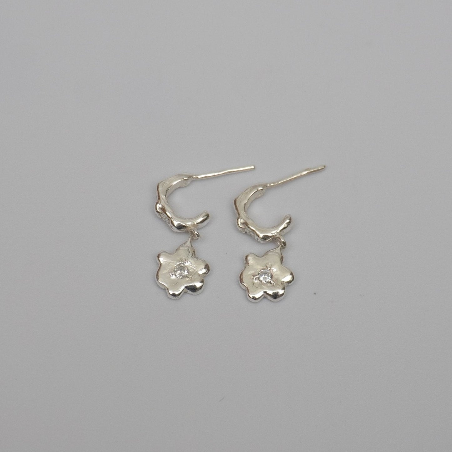 organic silver hoop earring flower pendant stone