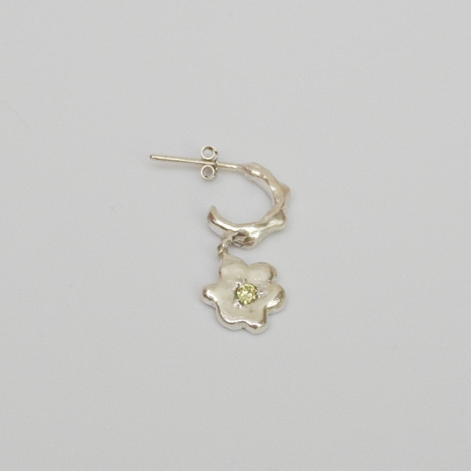 organic silver hoop earring flower pendant stone