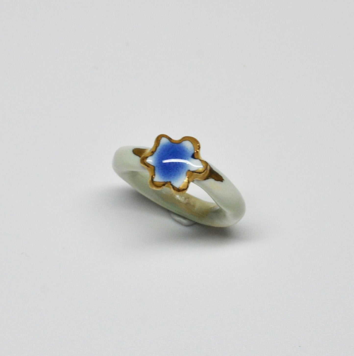 organic porcelain ring kindness flower blue gold white