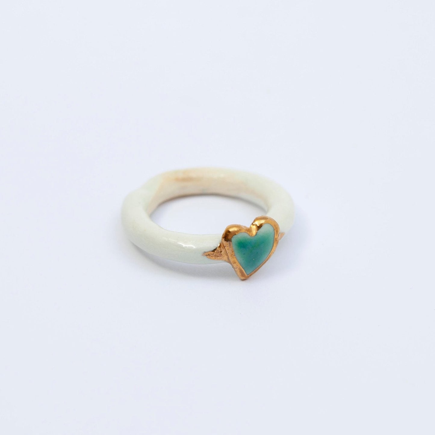 organic porcelain ring heart gold white