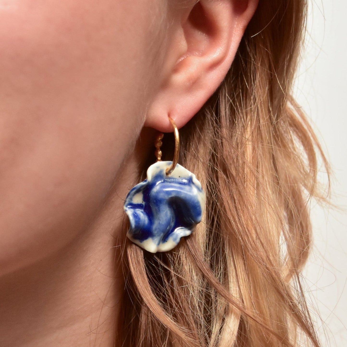 resilience midnight calm porcelain earring