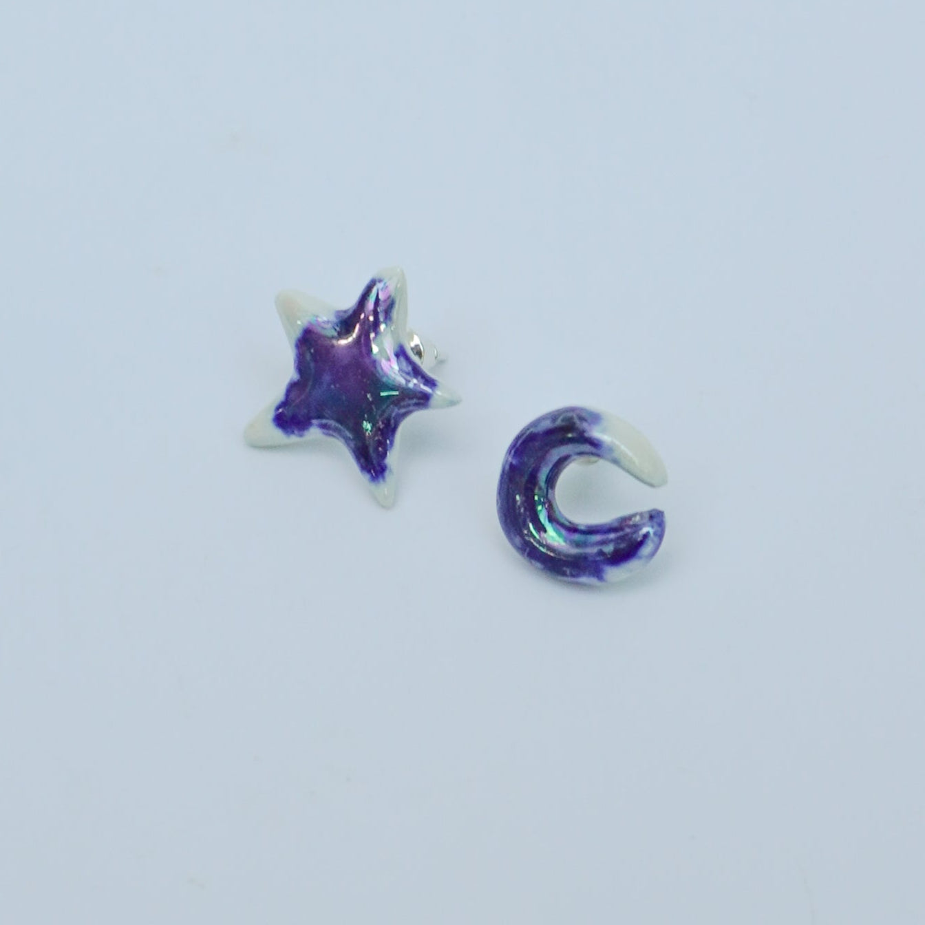 Sogni astrali porcelain stud earrings, star and moon, blue and white
