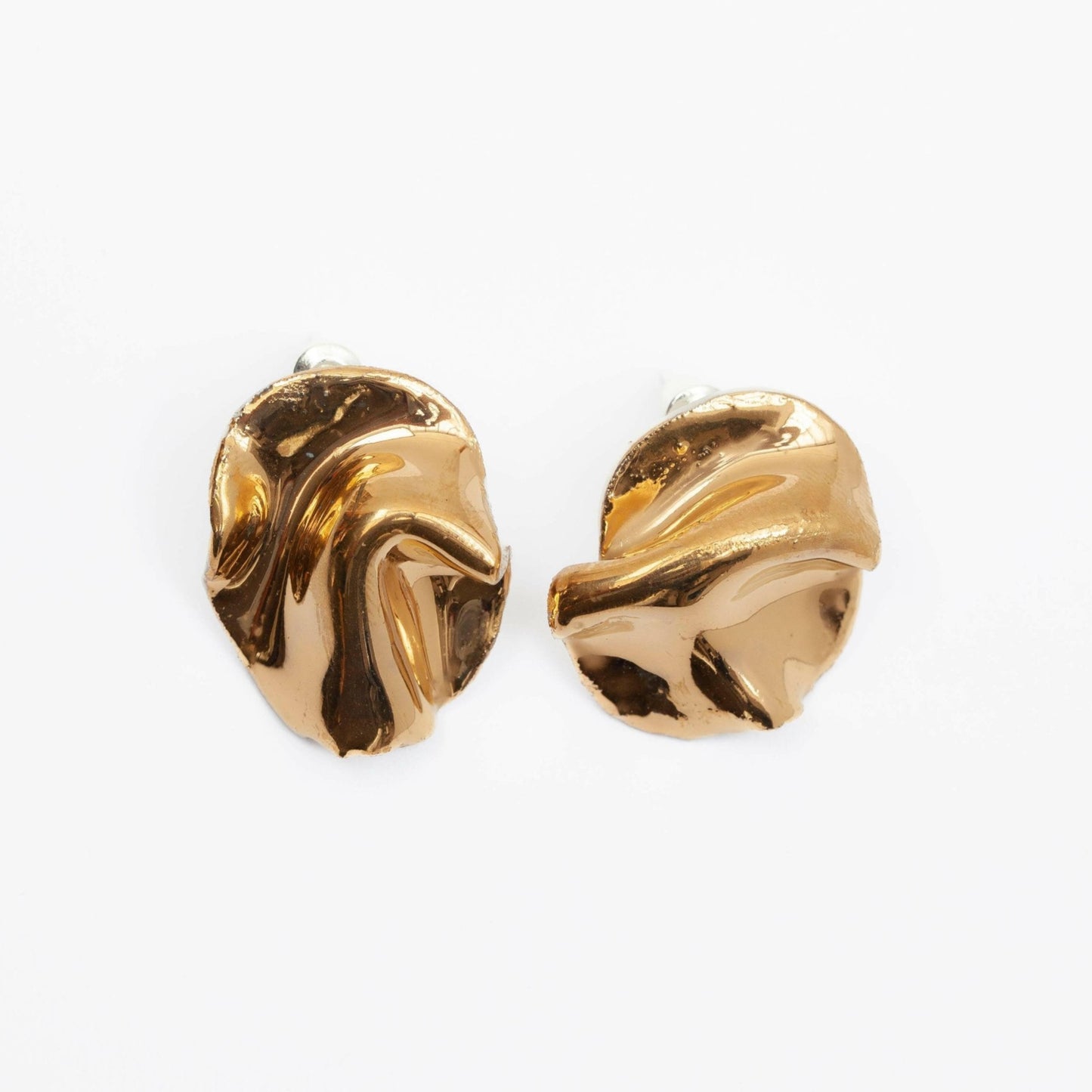 resilience earring indomitable grace gold porcelain