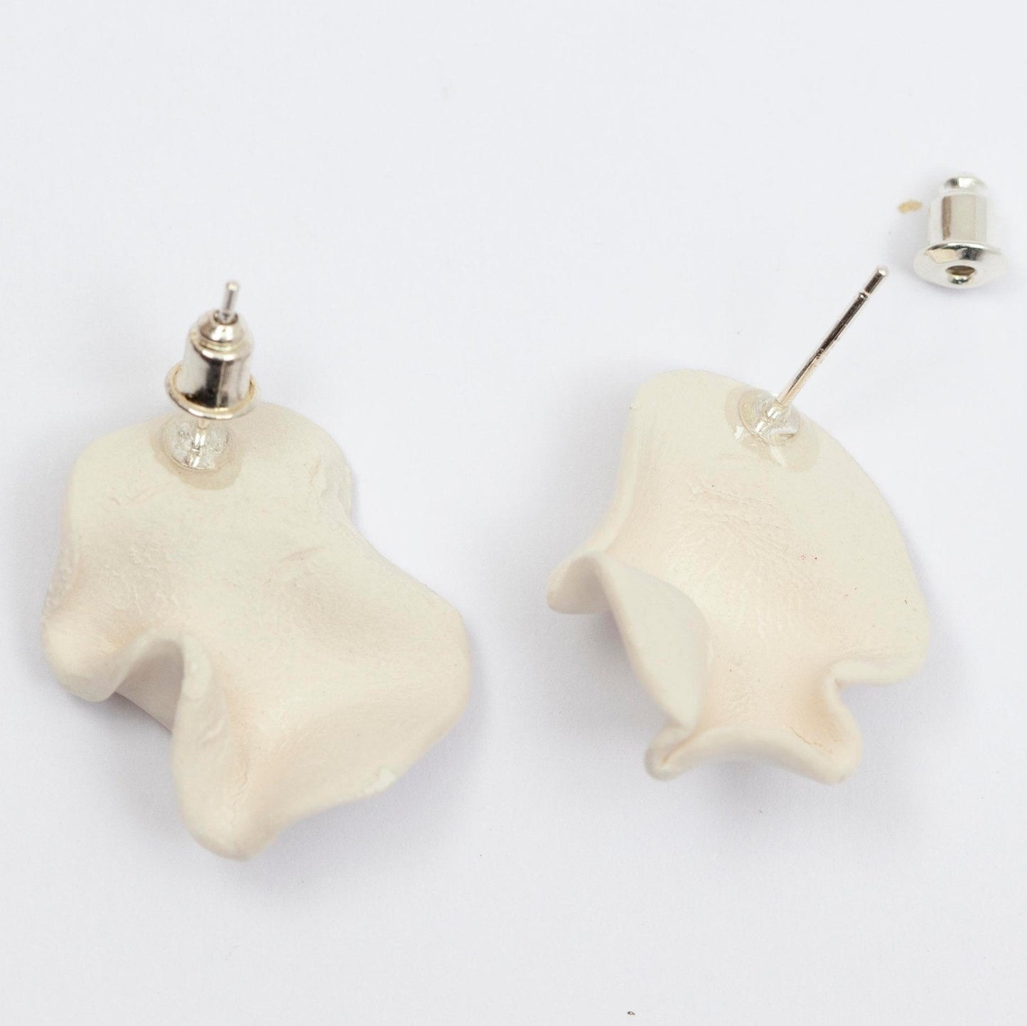 resilience midnight calm porcelain earring