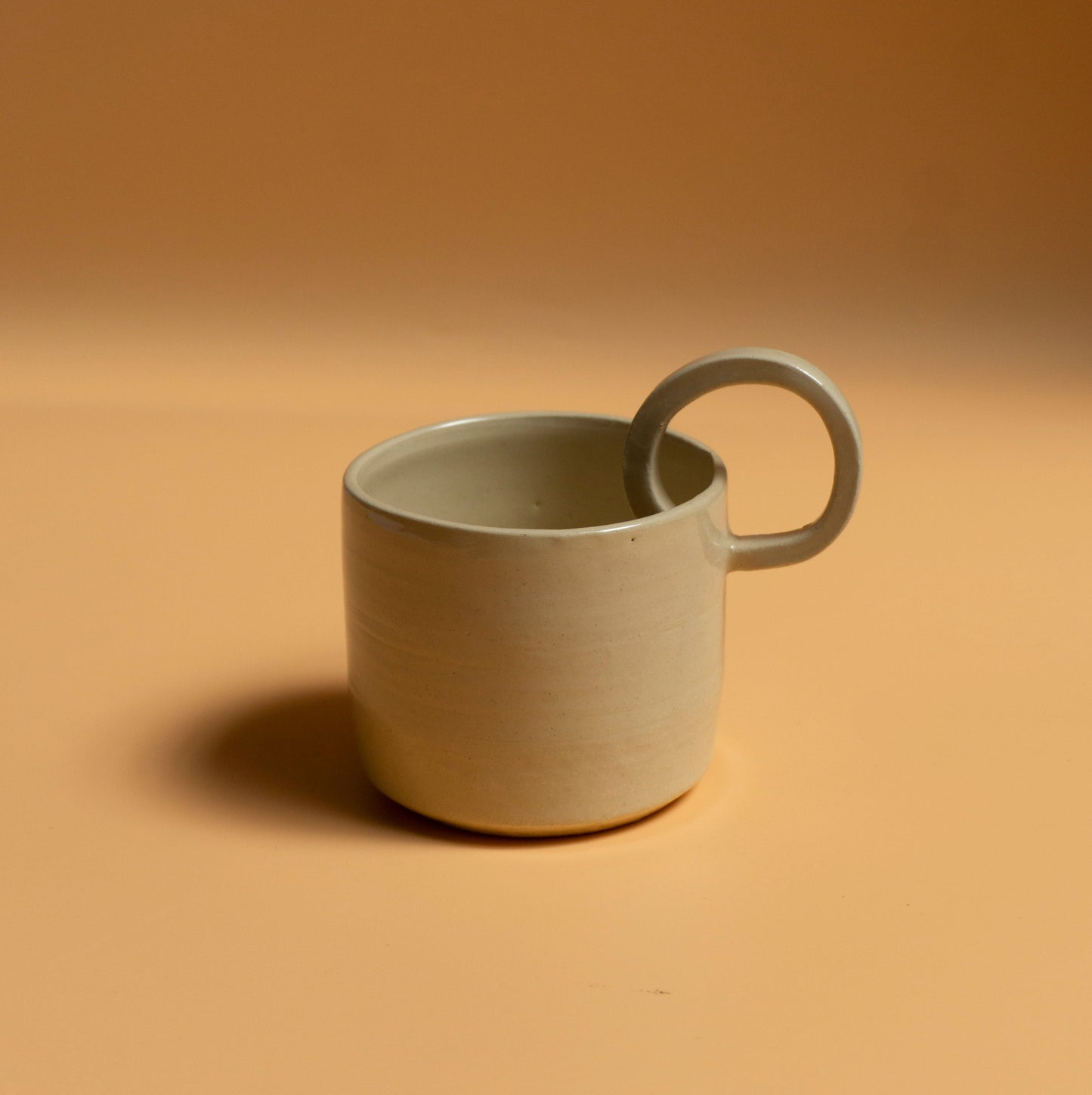 RITROVARSI handmade ceramics mug.