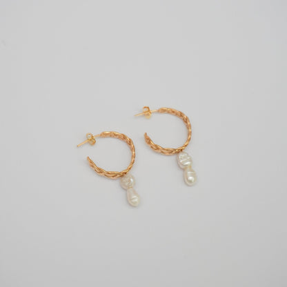 Braided hoop earrings with pearls drops