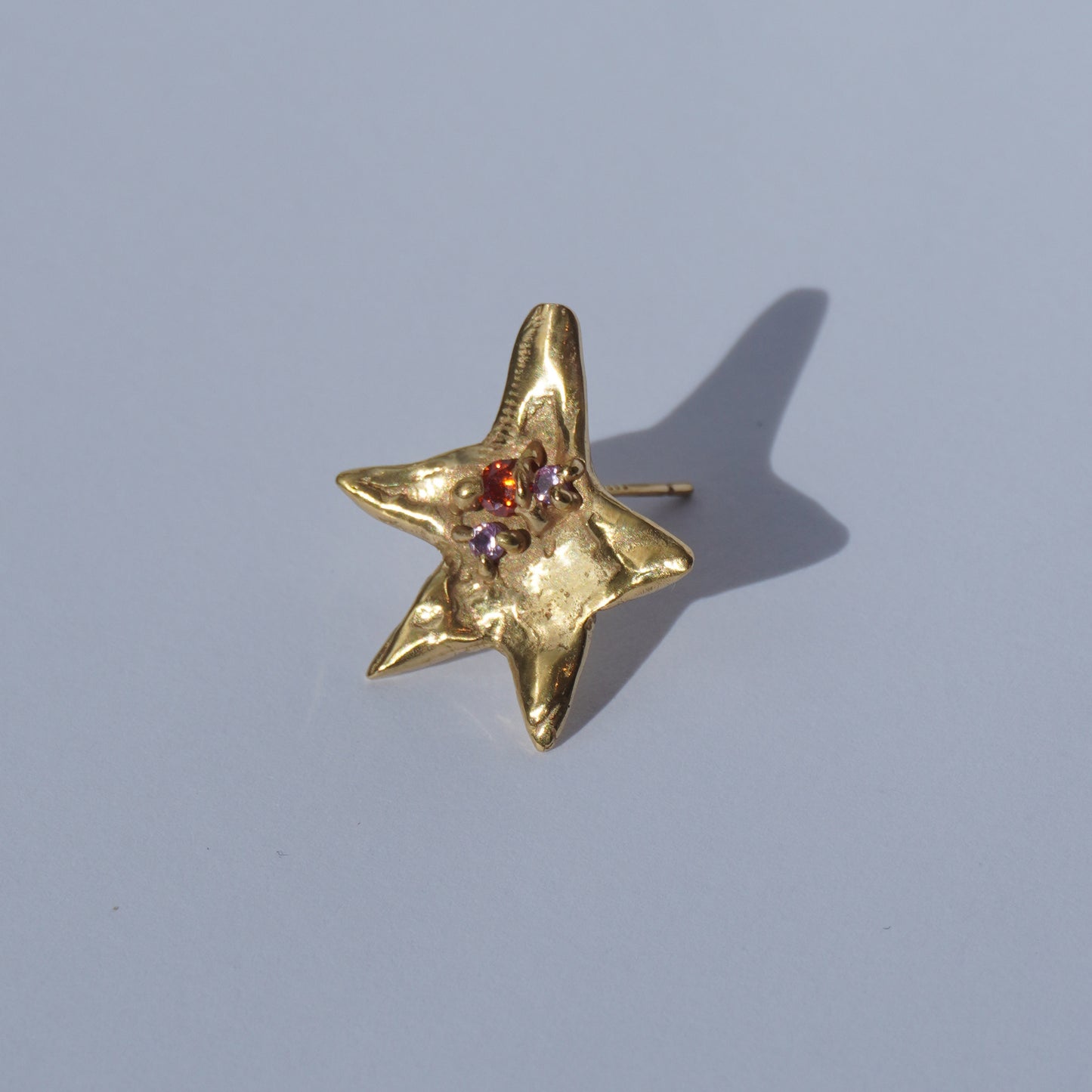 Echi iridescenti - Big Stud Earring Star with Three Stones