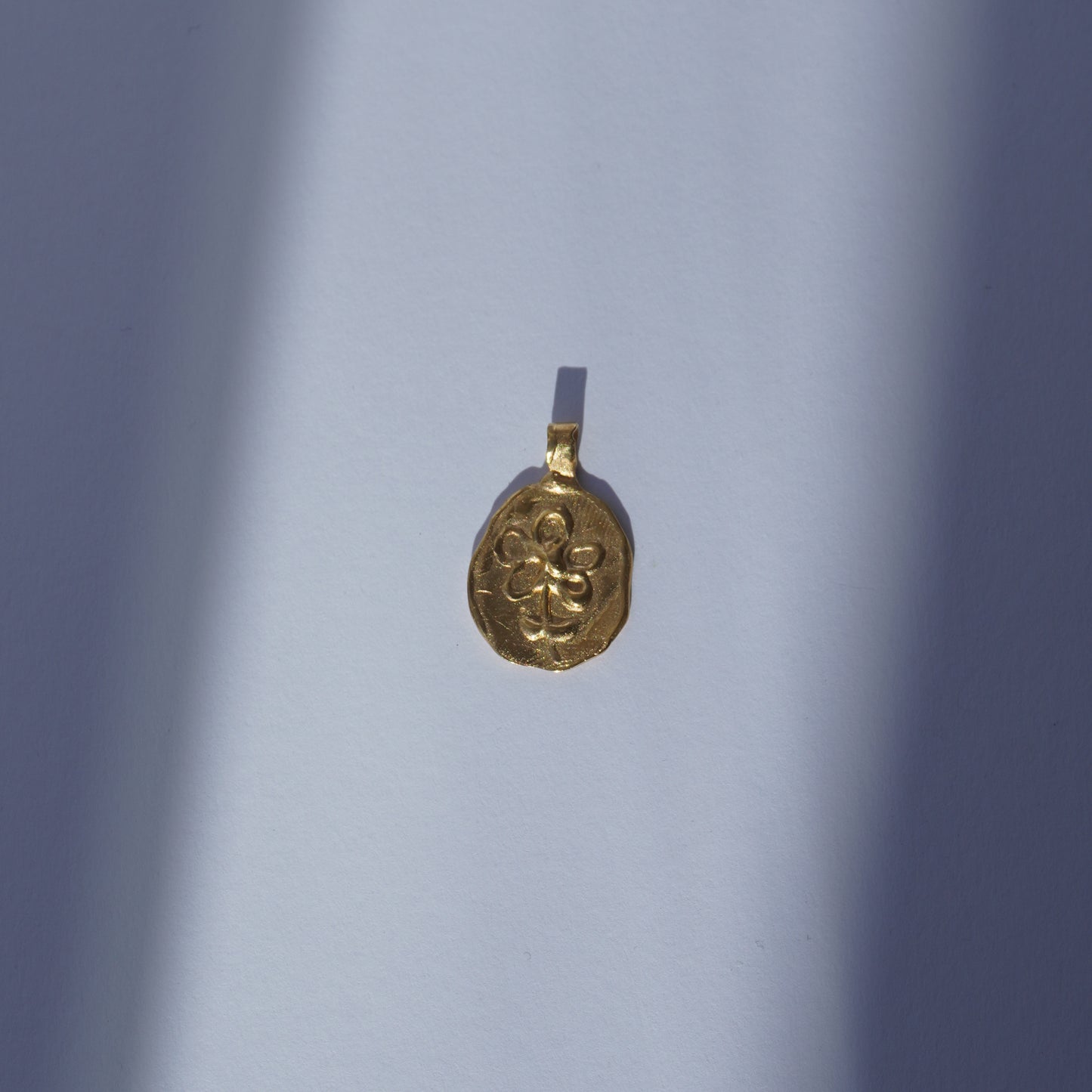 Flower pendant