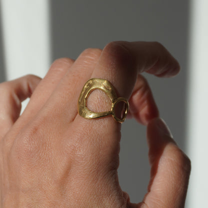 Nuvora Ring