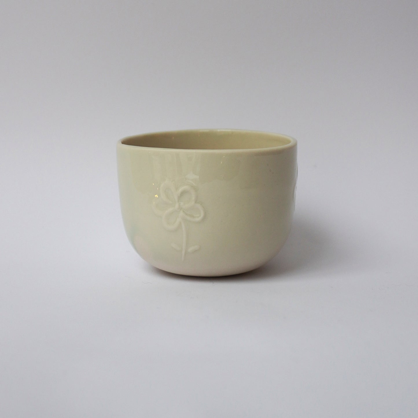 Porcelain Bas-Relief Flower 150ml