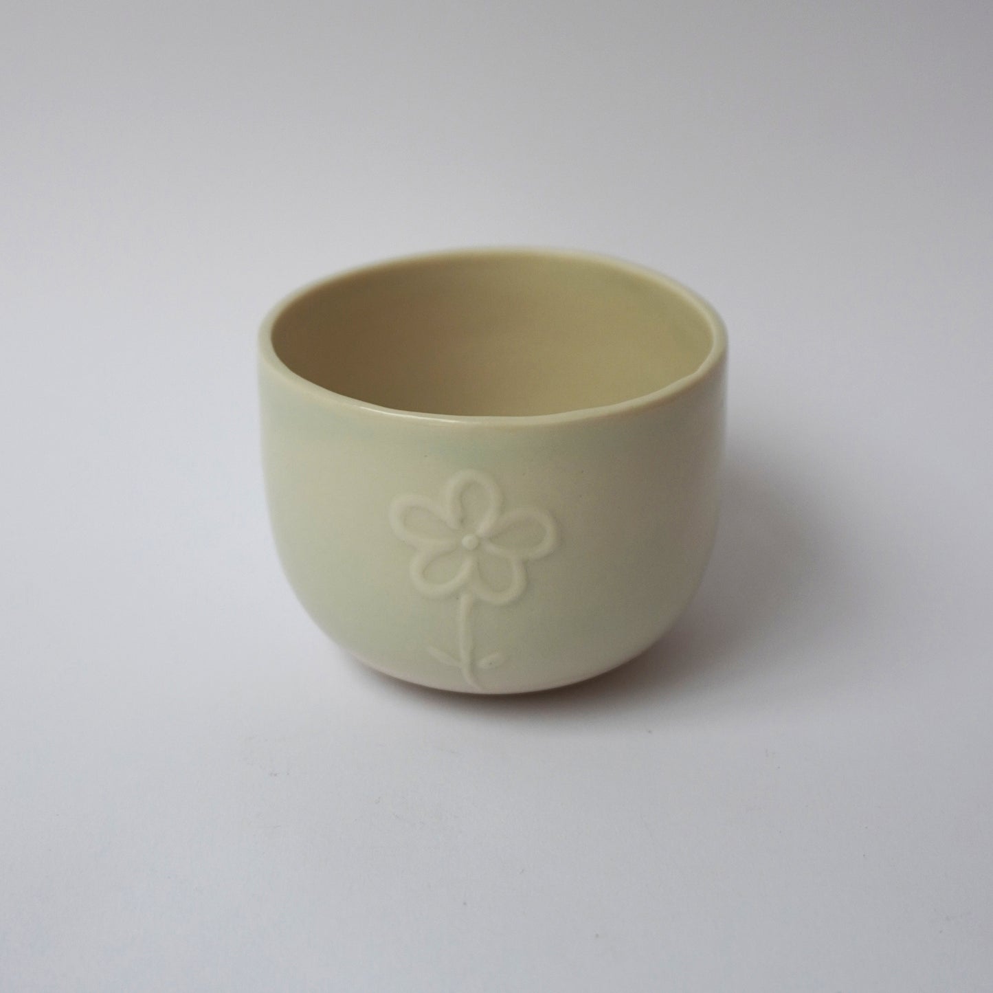 Porcelain Bas-Relief Flower 150ml