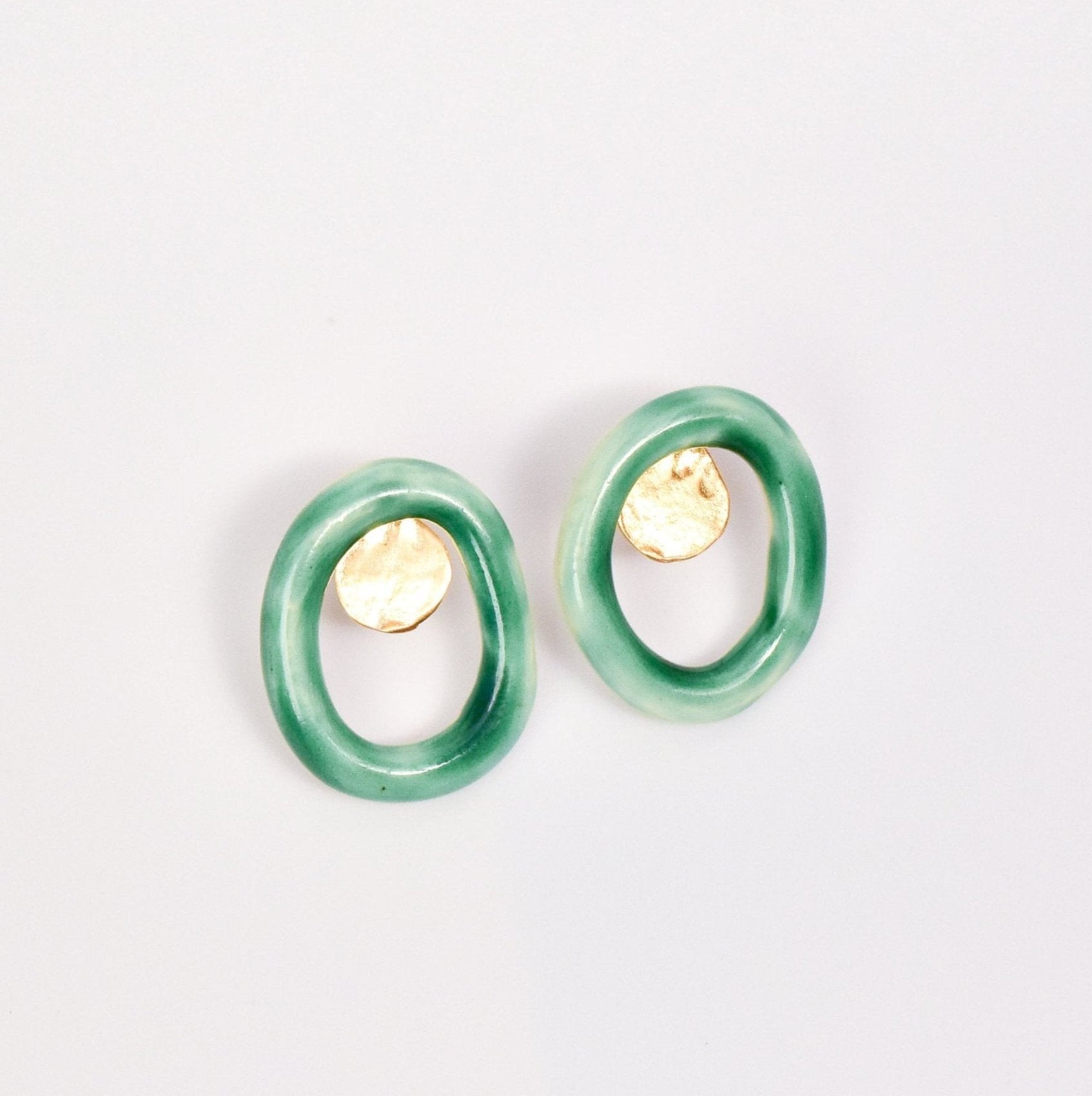 natures embrace porcelain earring stud round green gold