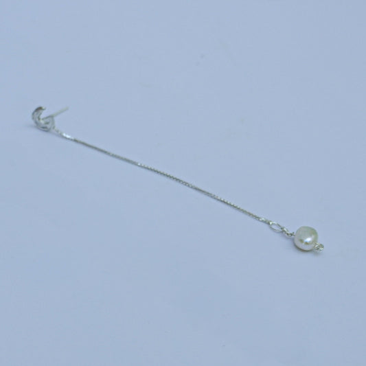 Sospiri velati - Moon Stud Earring