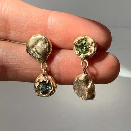 Gold earrings with natural Turmalines