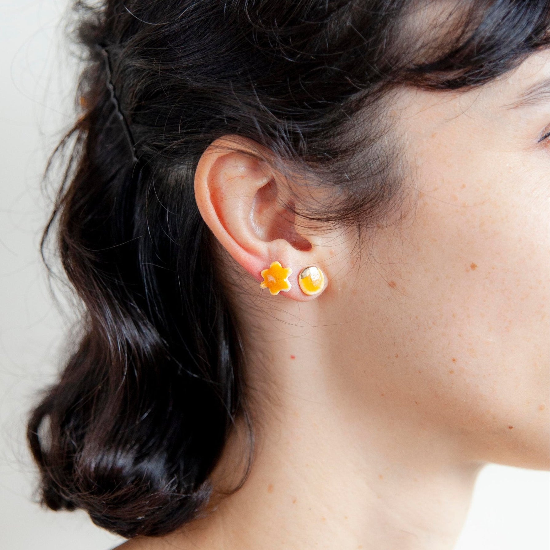 organic porcelain stud earring kindness simplicity flower round luster detail