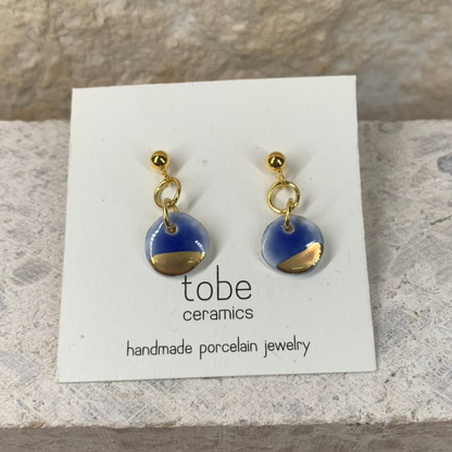 simplicity porcelain earrings organic dot gold blue luster round