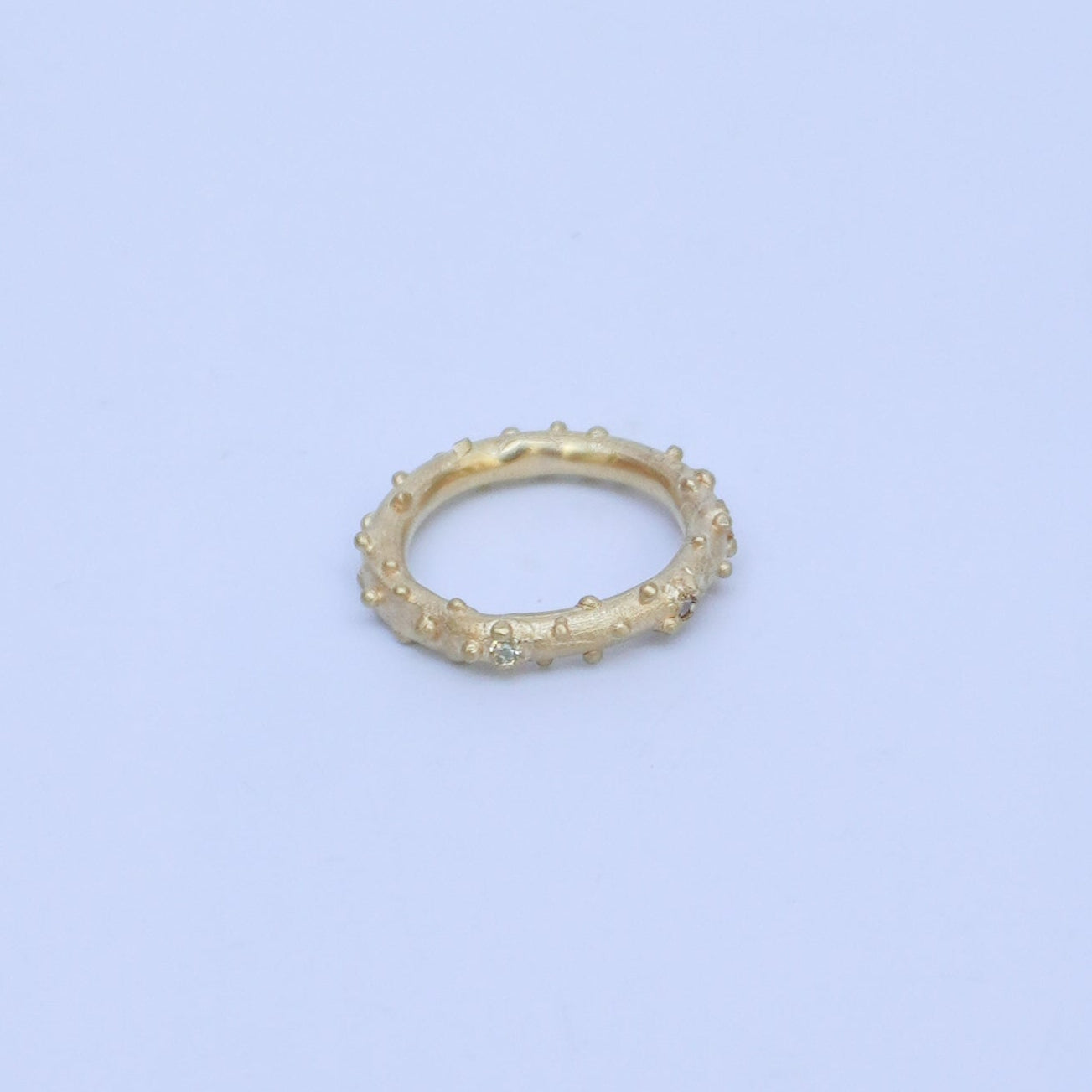 New Faith unique gold-plated ring with zirconias and small gold beads