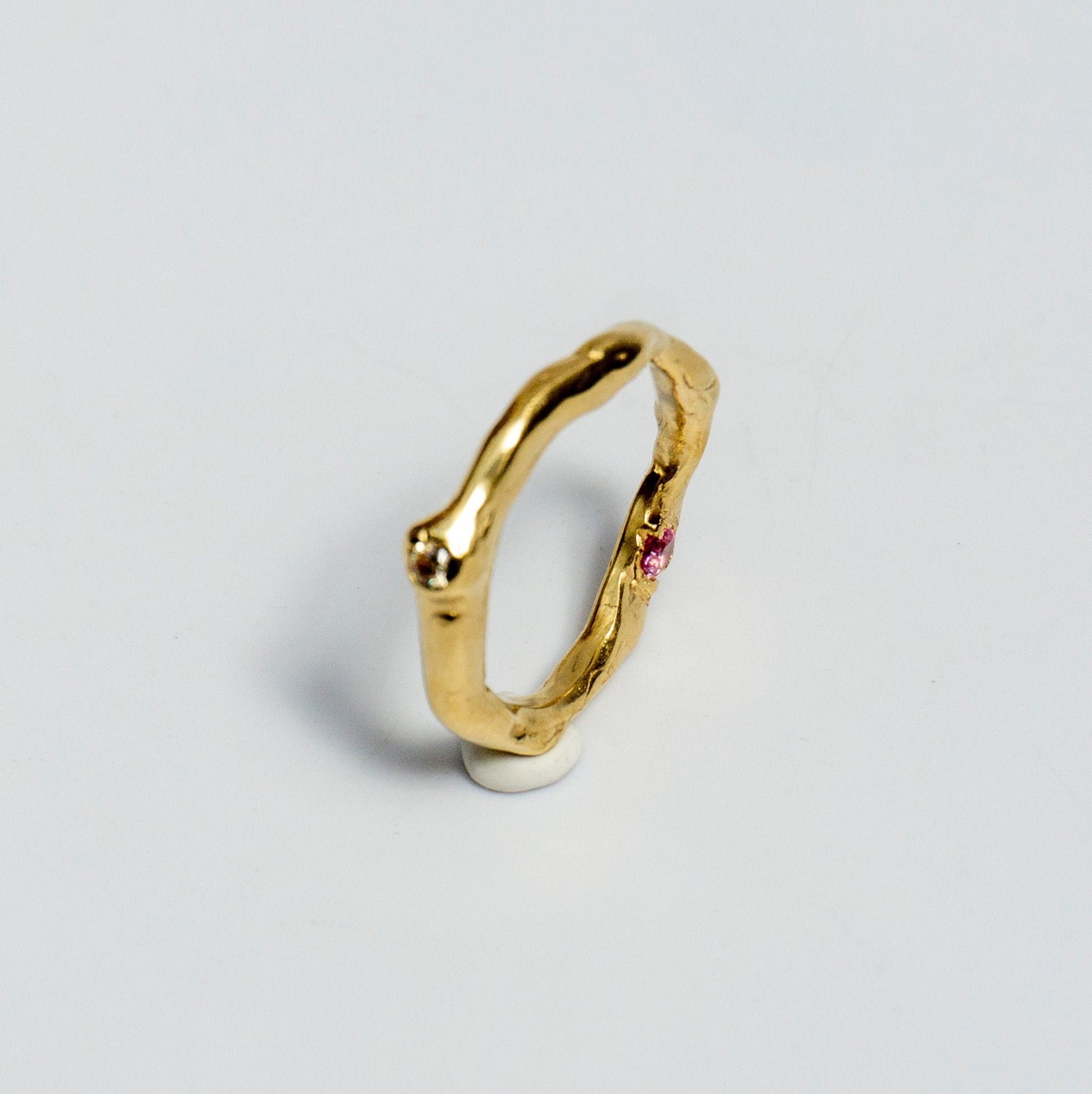 Secret Shine Ring - Cristal Rose - Secret Shine Ring - Cristal Rose - gold-plated brass, pink and cristal synthetic stone.
