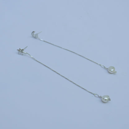 Sospiri velati earrings - silver or gold-plated silver with a moon/star and a pearl
