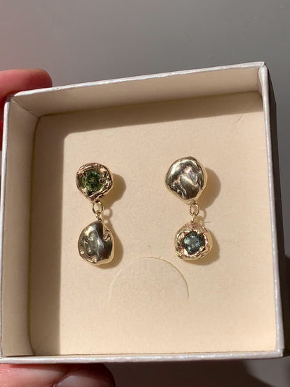 Gold earrings with natural Turmalines