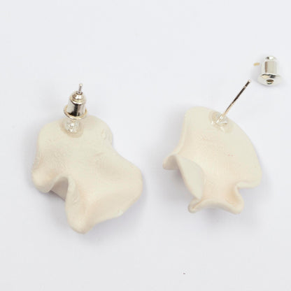 resilience midnight calm porcelain earring